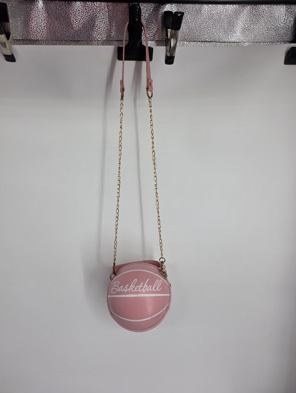 Pink Basketball Crossbody Bag Novelty Purse Round Sporty Y2K Kitsch Gold Chain